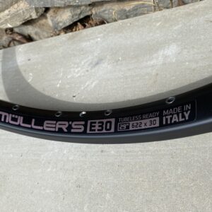 Ráfek Müller's E30 TLR 29" Made in ITALY