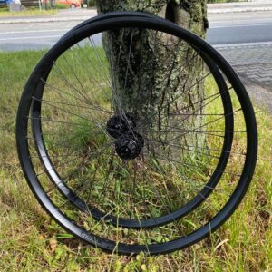 Zapletená kola 29" Müller's E30 BOOST, TLR, ořech XD, nosnost 175kg