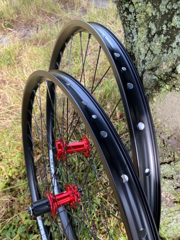 Zapletená kola 29" Müller's E30 BOOST, TLR, ořech XD, nosnost 175kg - Image 12
