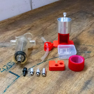 Dílenská odvzdušňovací sada Mineral Oil Supersonic Parts